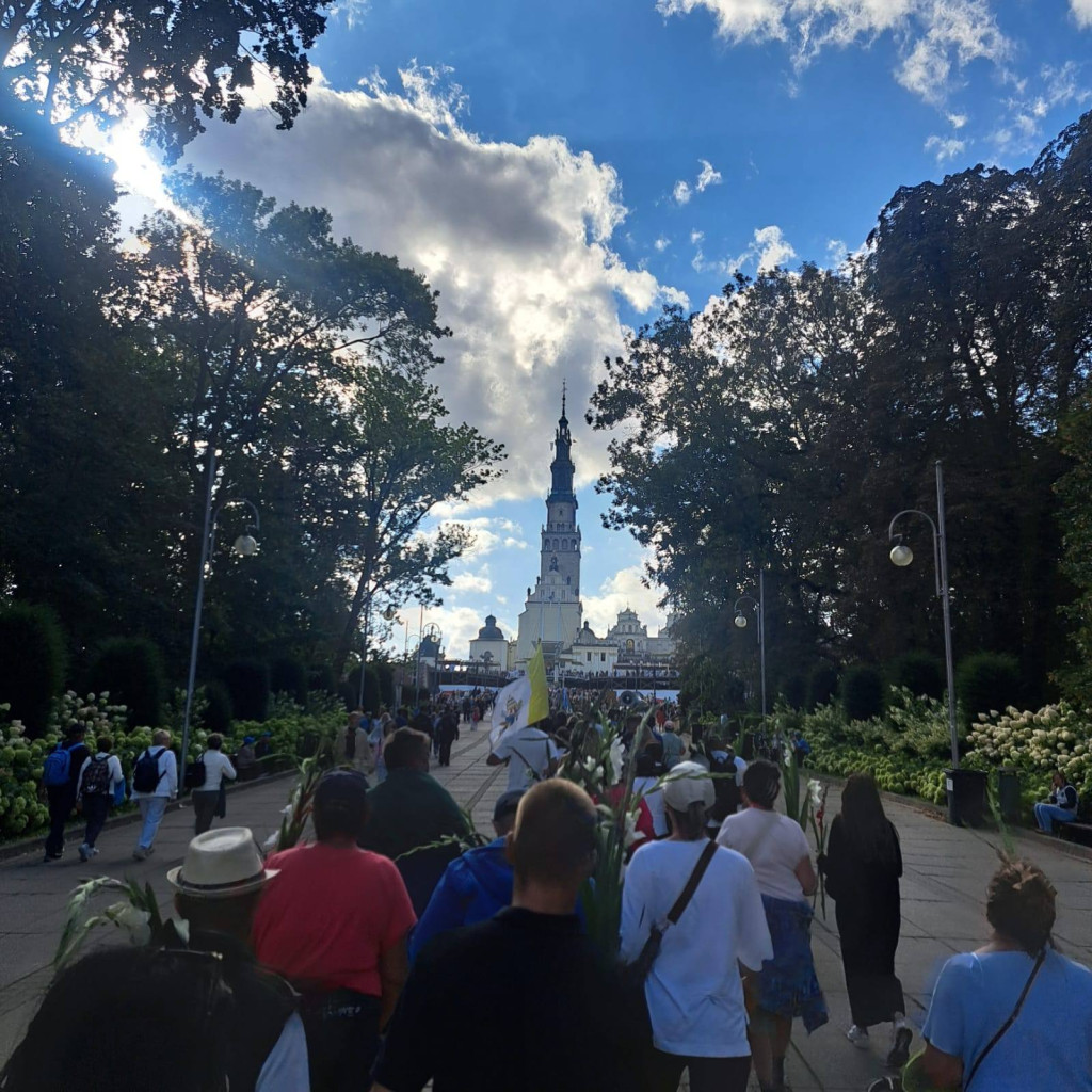 67. Piesza Pielgrzymka z Gowarczowa. Zobaczcie zdjęcia z wyjścia i z Częstochowy