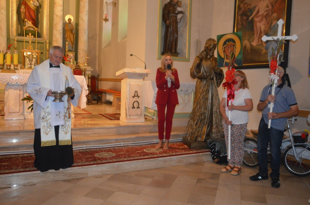 67. Piesza Pielgrzymka z Gowarczowa. Zobaczcie zdjęcia z wyjścia i z Częstochowy