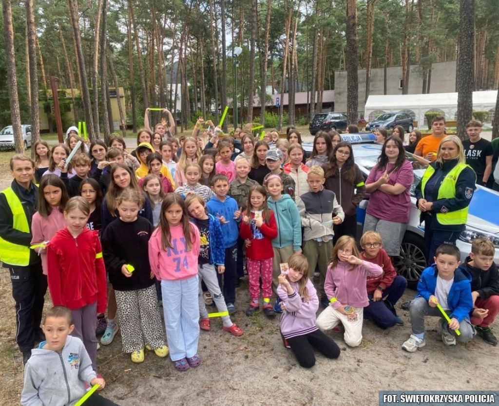 Bezpieczne wakacje. Policjantki edukowały dzieci w Sielpi [zdjęcia]