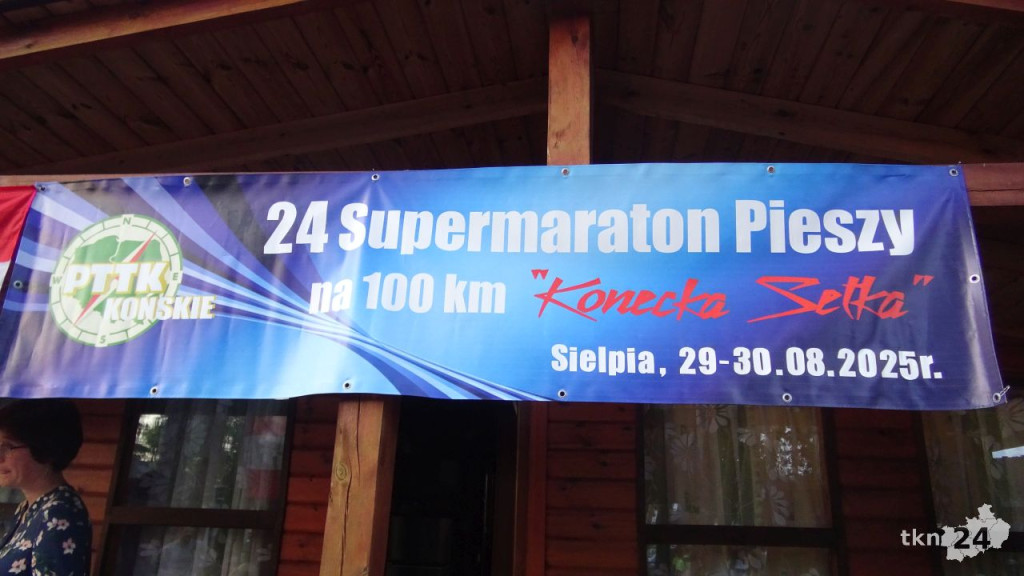 Konecka Setka ruszyła. Najwytrwalsi piechurzy są na trasie [wideo, zdjęcia]