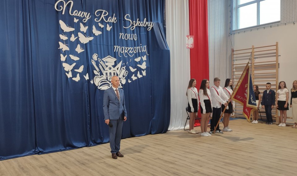 Uroczyste rozpoczęcie roku szkolnego w Gminie Radoszyce [zdjęcia]