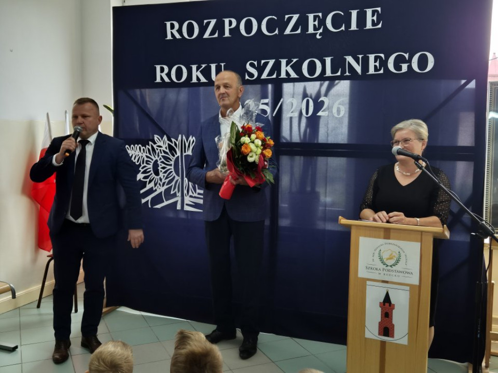 Uroczyste rozpoczęcie roku szkolnego w Gminie Radoszyce [zdjęcia]
