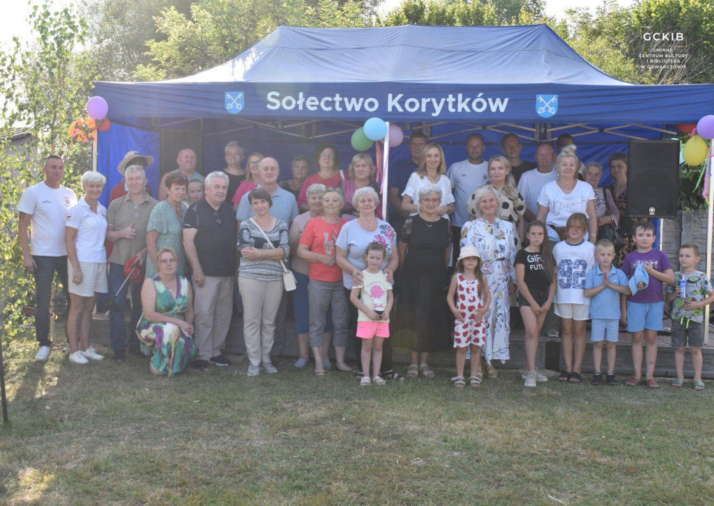 Integracyjno-pomocowy festyn w Korytkowie ze wsparciem dla Kacpra [zdjęcia]