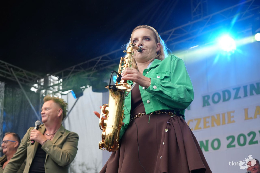 Gmina Fałków pożegnała lato w Czermnie z zespołem MIG [wideo, zdjęcia]