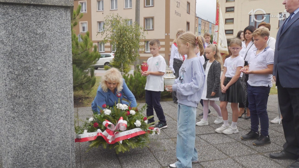 Sobotnie obchody Koneckiego Września 2025. Uroczystość przy Pomniku Partyzantów [wideo, zdjęcia]