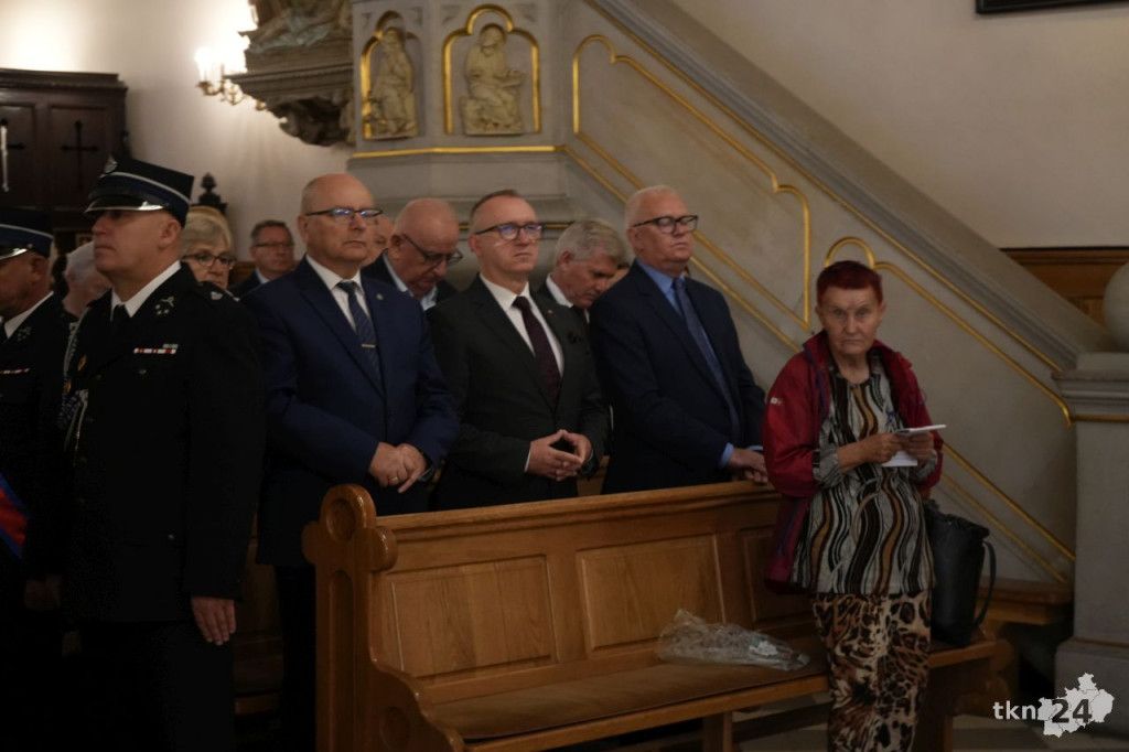Niedziela Koneckiego Września 2025. Modlitwa za ojczyznę i koncert wojskowy na rynku [wideo, zdjęcia]