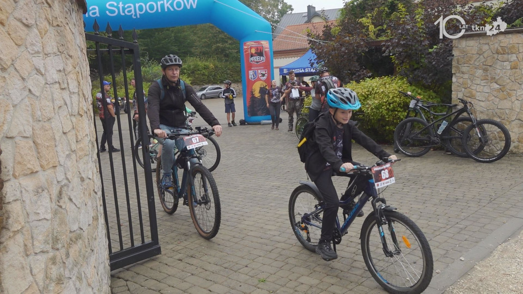 Ponad stu uczestników na Piekielnym Bike Oriencie w gminie Stąporków [wideo, zdjęcia]