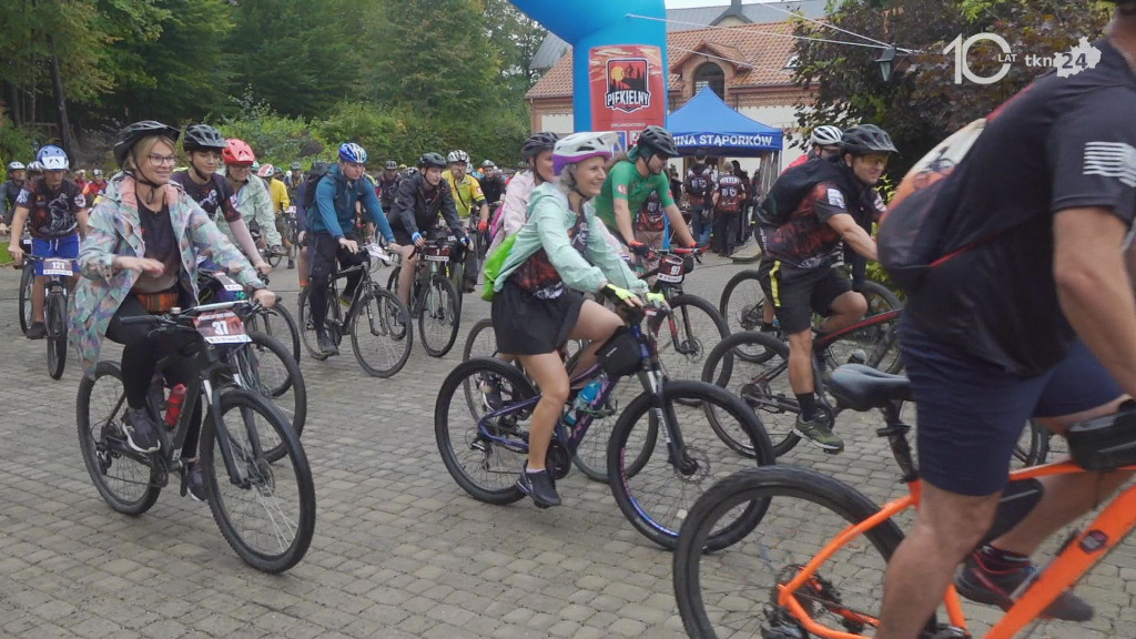 Ponad stu uczestników na Piekielnym Bike Oriencie w gminie Stąporków [wideo, zdjęcia]