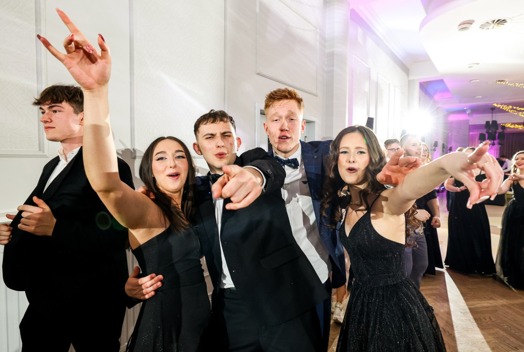 Najlepszy fotograf na Studniówkę? Tylko Artist Media! [zobaczcie zdjęcia]