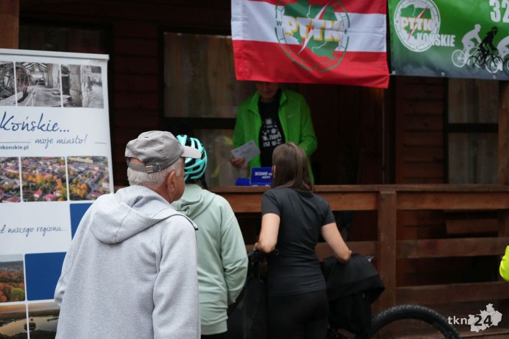 Pogoda nie wystraszyła uczestników 32. Koneckiego Rajdu Rowerowego [wideo, zdjęcia]