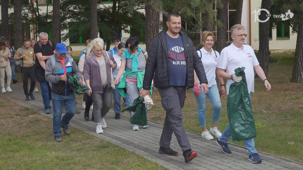 Ecotrip. Oczyszczali świat i poznawali historię [wideo, zdjęcia]