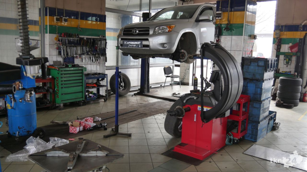 Automarket Kielecka 1 to kompleksowa opieka nad Twoim samochodem [zdjęcia]