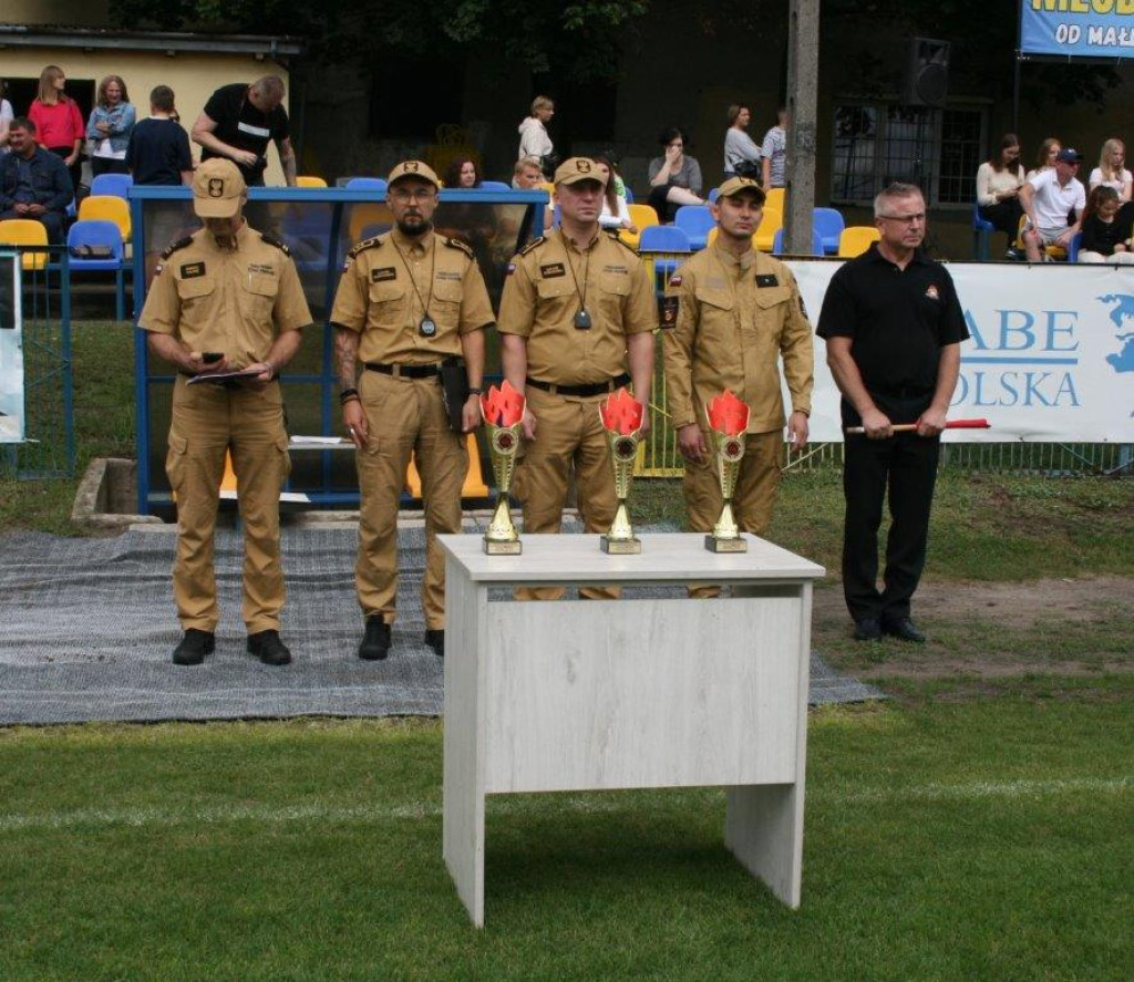 OSP Dziebałtów wygrywa w miejsko-gminnych zawodach sportowo-pożarniczych [zdjęcia]