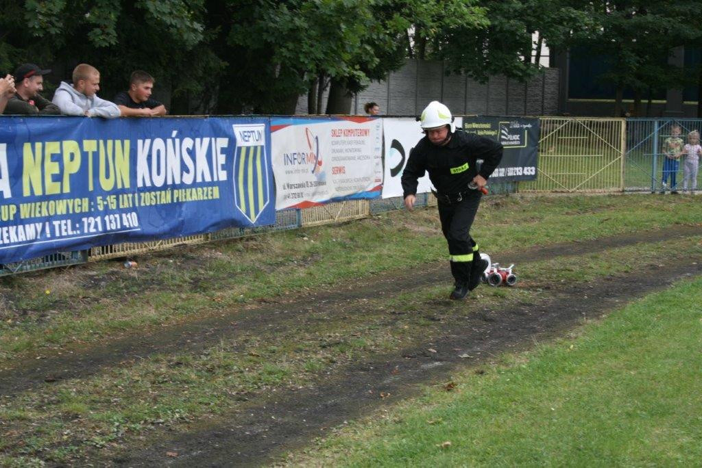 OSP Dziebałtów wygrywa w miejsko-gminnych zawodach sportowo-pożarniczych [zdjęcia]