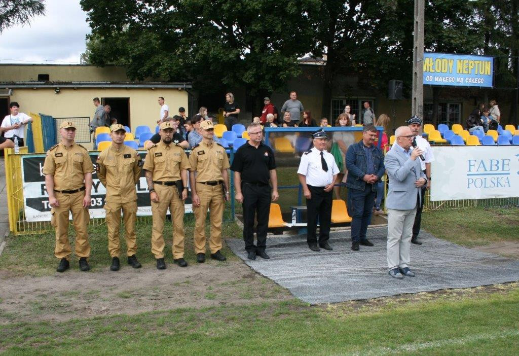 OSP Dziebałtów wygrywa w miejsko-gminnych zawodach sportowo-pożarniczych [zdjęcia]