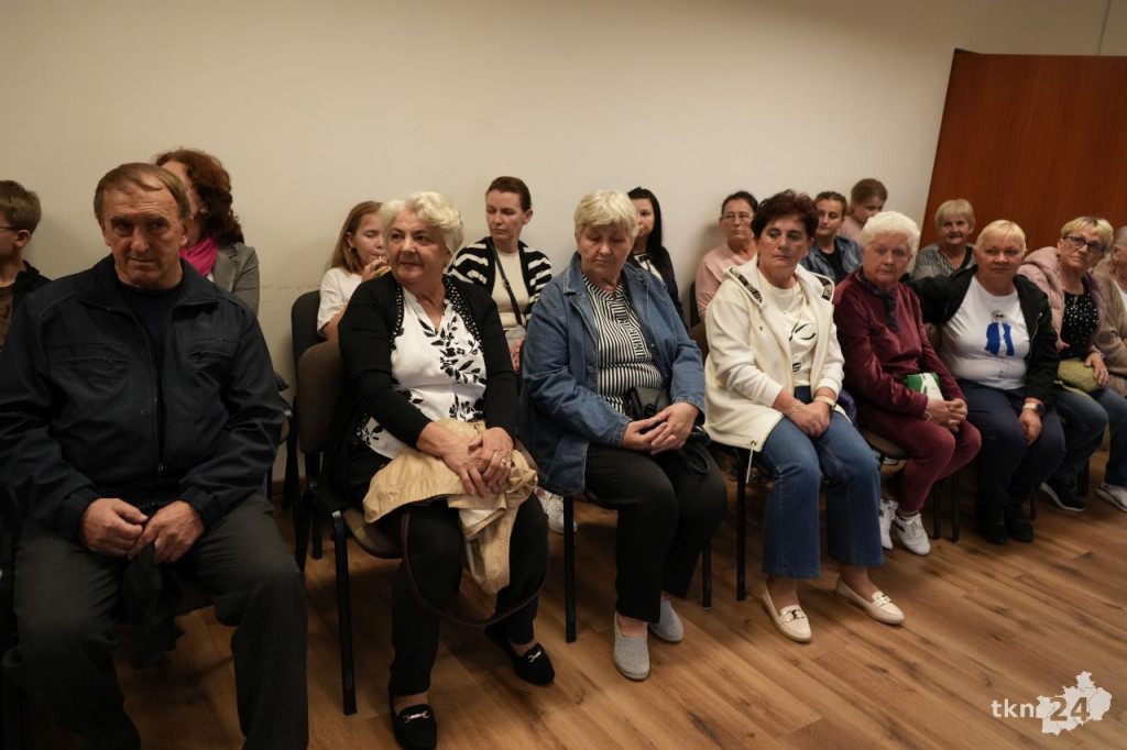 Wystawa rękodzieła mieszkańców gminy Gowarczów [wideo, zdjęcia]
