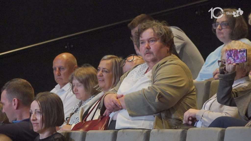 Rozdali Anioły Sztuki. Wystawę można podziwiać przez dwa tygodnie [wideo, zdjęcia]