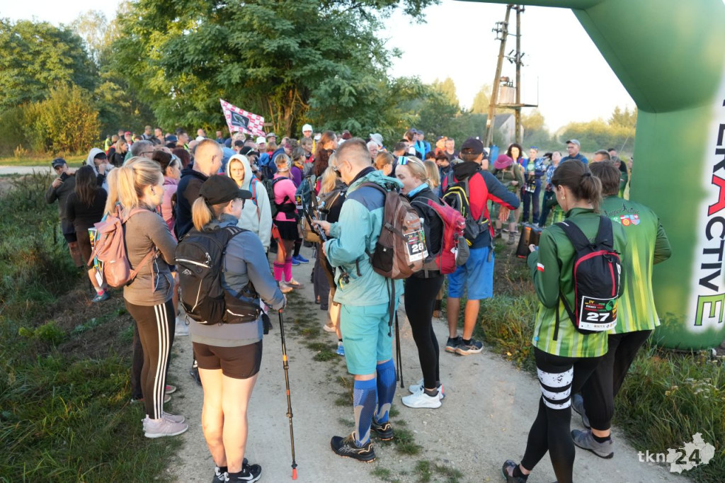 Po raz czwarty pożegnali Afrykę. 140 piechurów na trasie rajdu [wideo, zdjęcia]