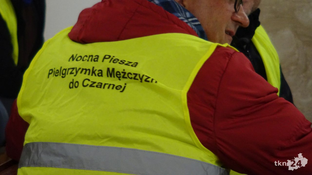 Mężczyźni na pielgrzymim szlaku. Już po raz szesnasty [wideo, zdjęcia]