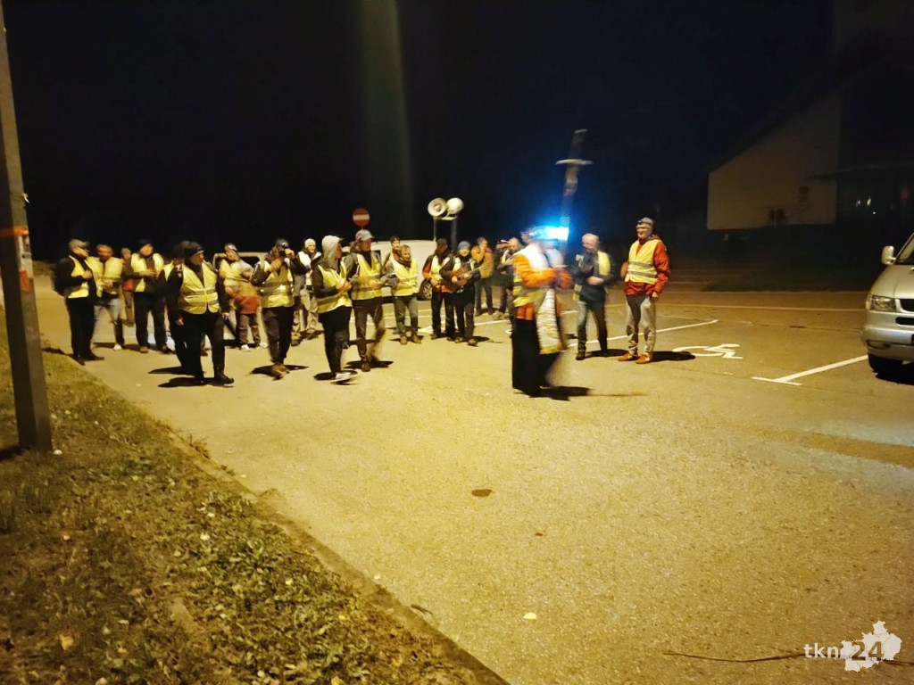 Mężczyźni na pielgrzymim szlaku. Już po raz szesnasty [wideo, zdjęcia]
