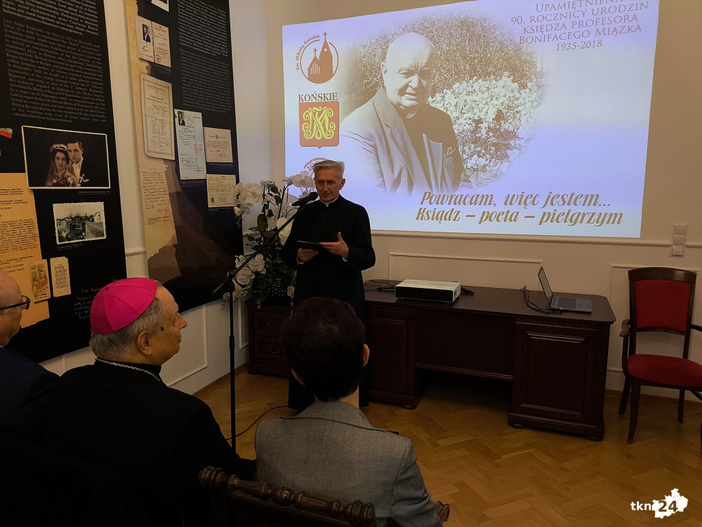 Ksiądz Profesor dr hab. Bonifacy Miązek. Seminarium na 90-lecie urodzin honorowego obywatela Końskich [wideo, zdjęcia]