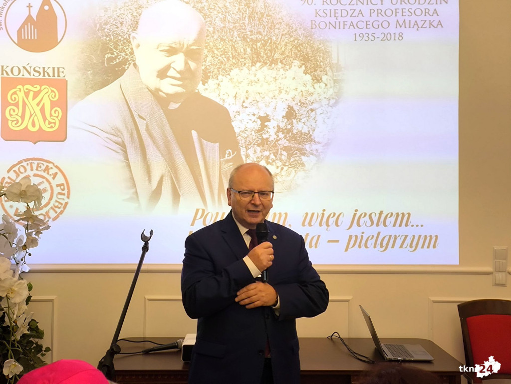Ksiądz Profesor dr hab. Bonifacy Miązek. Seminarium na 90-lecie urodzin honorowego obywatela Końskich [wideo, zdjęcia]