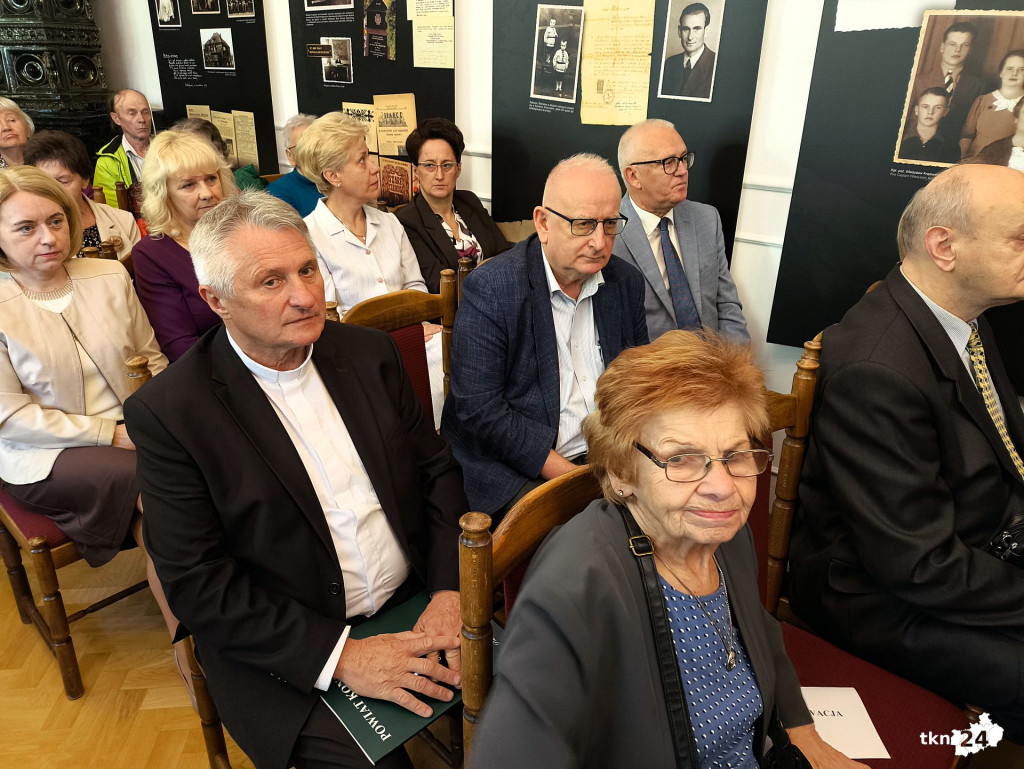 Ksiądz Profesor dr hab. Bonifacy Miązek. Seminarium na 90-lecie urodzin honorowego obywatela Końskich [wideo, zdjęcia]