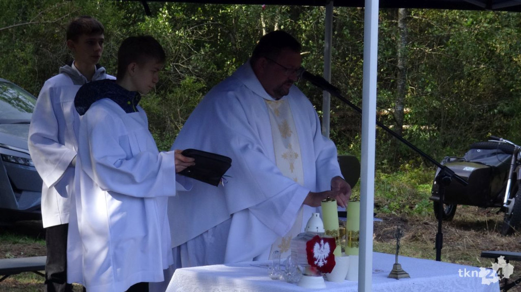 W Bokowie uroczyście odsłonięto odnowiony pomnik pamięci żołnierzy Armii Krajowej [wideo, zdjęcia]