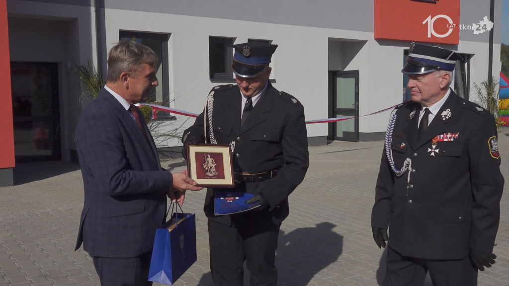 Święto w Węgrzynie. 65 lat jednostki i otwarcie nowej remizy [wideo, zdjęcia]