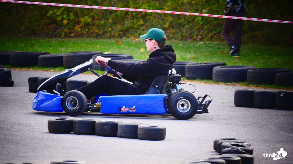 Stance Xperience. Zobaczcie jakie bryki pojawiły się w Końskich! [wideo, zdjęcia]