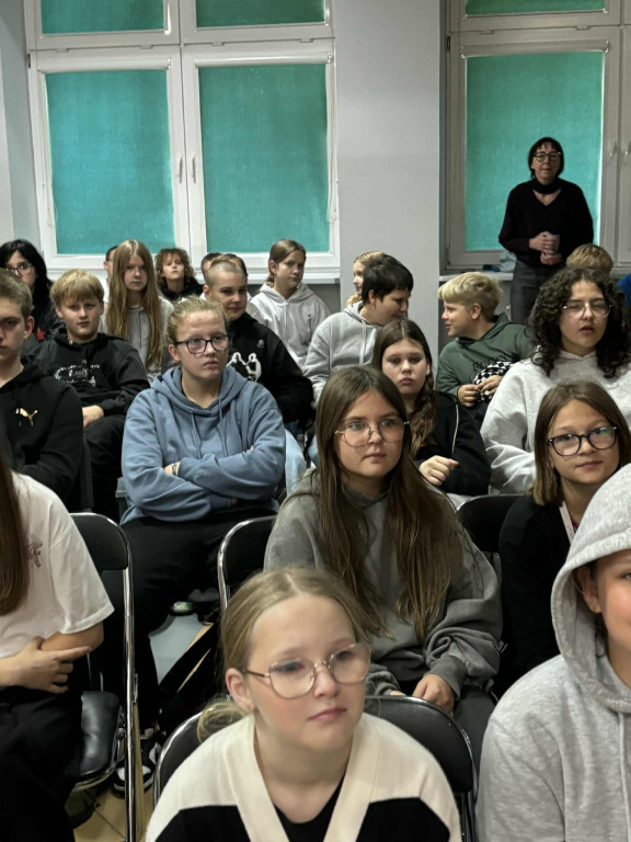 Misjonarka z Zambii z wizytą w szkole w Stadnickiej Woli [zdjęcia]