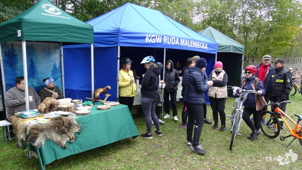 Wyścig rowerowy w Rudzie Malenieckiej. Ogromne emocje i wielu zawodników na starcie [wideo, zdjęcia]