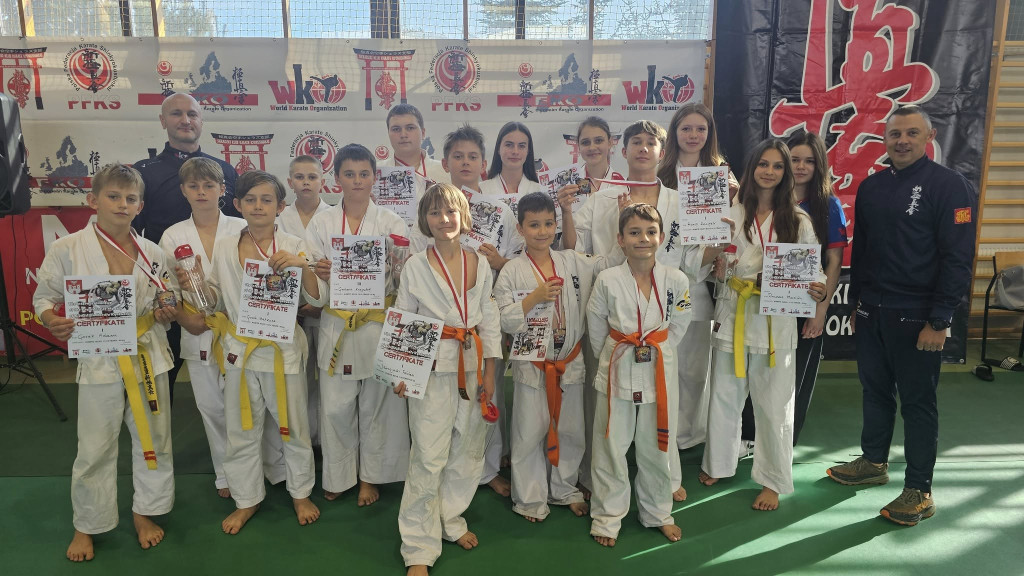 14 medali zawodników z Końskich na Turnieju Karate o Puchar Prezydenta Sieradza [zdjęcia]