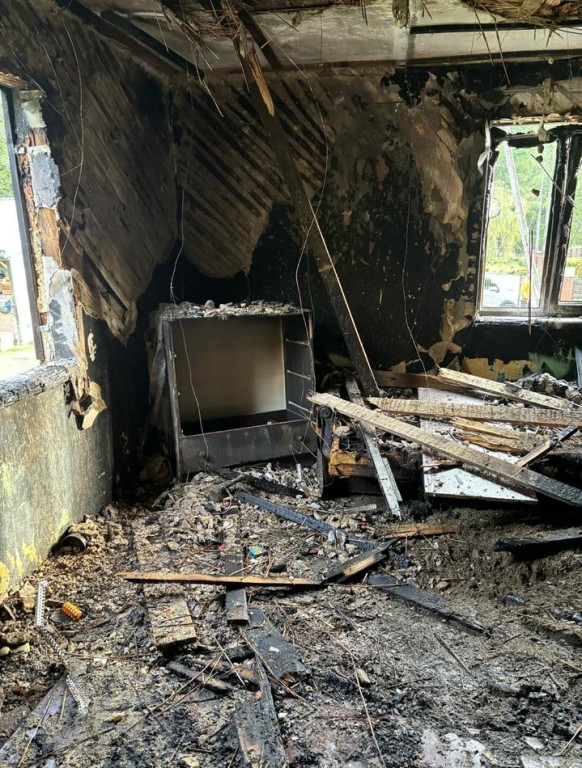 Tragedia w Stąporkowie. Dom stanął w ogniu, ruszyła zbiórka dla poszkodowanych
