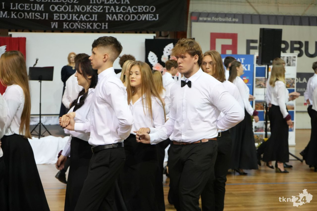 110 lat tradycji i wspomnień. Jubileusz I LO im. KEN w Końskich [wideo, zdjęcia]