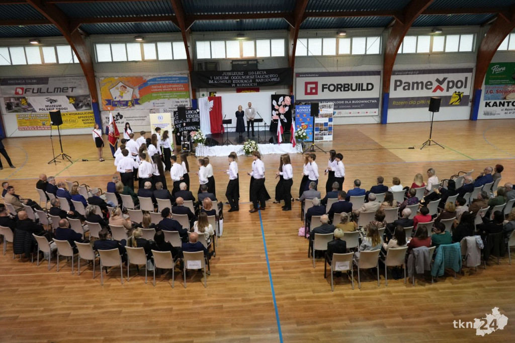 110 lat tradycji i wspomnień. Jubileusz I LO im. KEN w Końskich [wideo, zdjęcia]