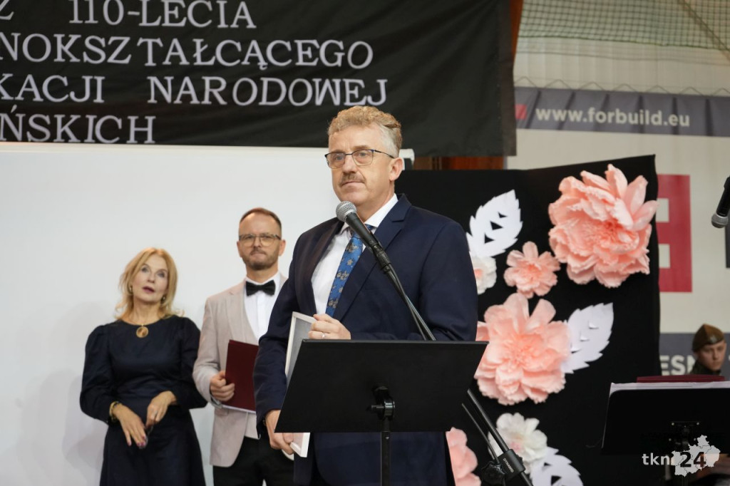 110 lat tradycji i wspomnień. Jubileusz I LO im. KEN w Końskich [wideo, zdjęcia]