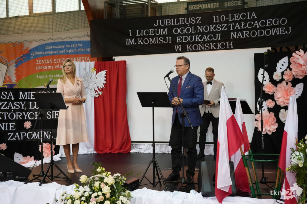 110 lat tradycji i wspomnień. Jubileusz I LO im. KEN w Końskich [wideo, zdjęcia]