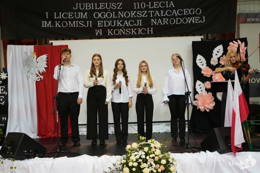 110 lat tradycji i wspomnień. Jubileusz I LO im. KEN w Końskich [wideo, zdjęcia]