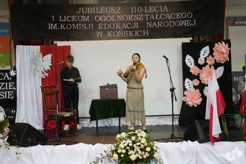 110 lat tradycji i wspomnień. Jubileusz I LO im. KEN w Końskich [wideo, zdjęcia]
