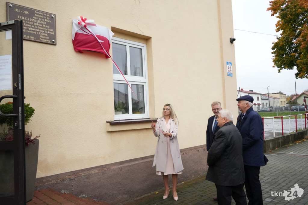 110 lat tradycji i wspomnień. Jubileusz I LO im. KEN w Końskich [wideo, zdjęcia]