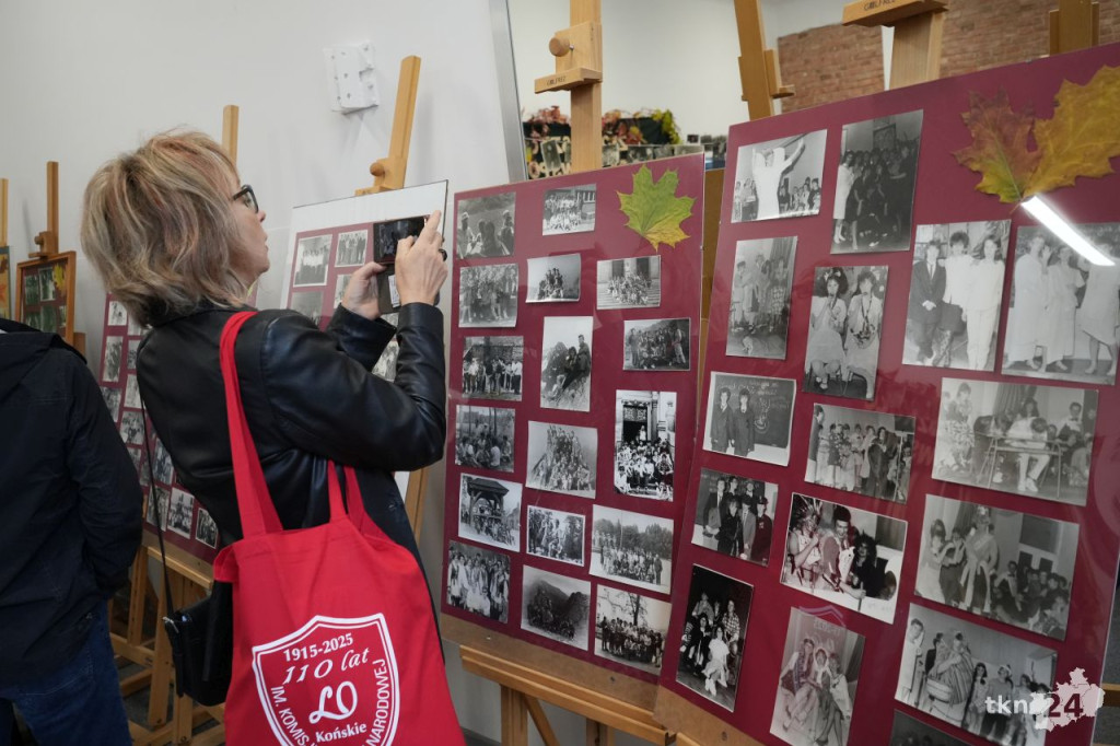 110 lat tradycji i wspomnień. Jubileusz I LO im. KEN w Końskich [wideo, zdjęcia]