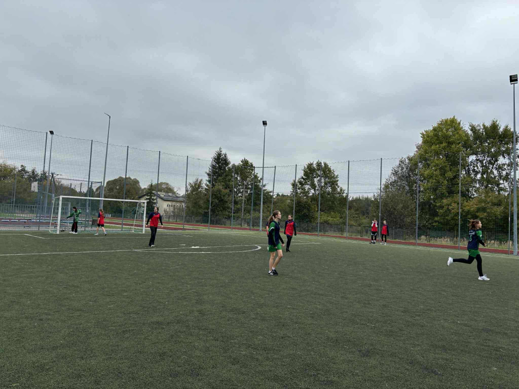 PSP nr 2 w Stąporkowie zdominowało Miejsko-Gminny Turniej Piłki Nożnej [zdjęcia]