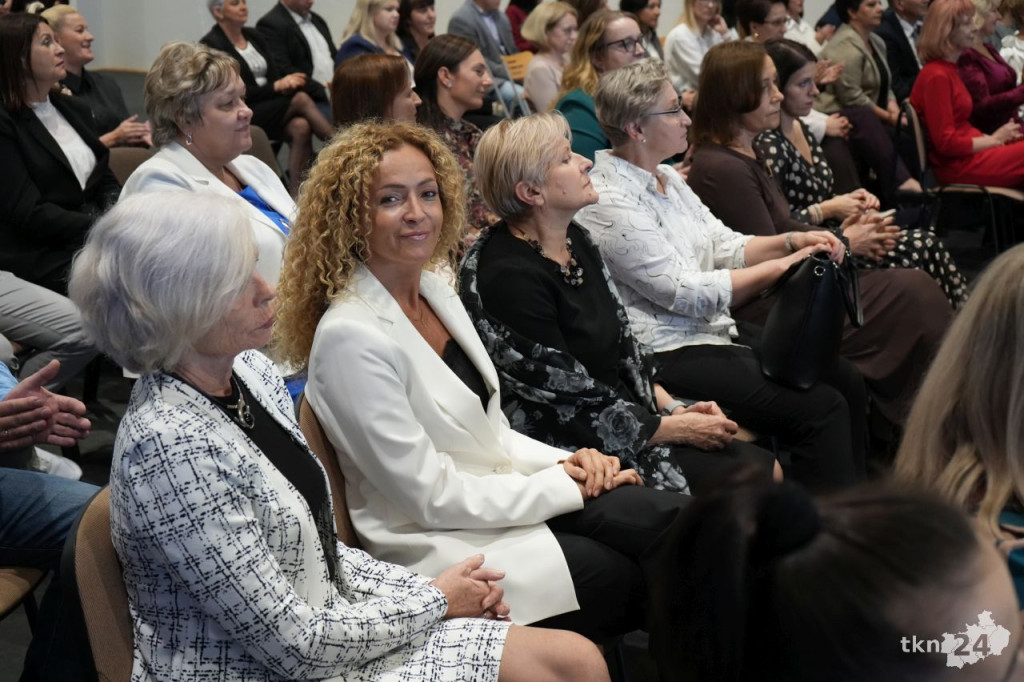 Gminne obchody Dnia Edukacji Narodowej 2025 w Końskich [wideo, zdjęcia]