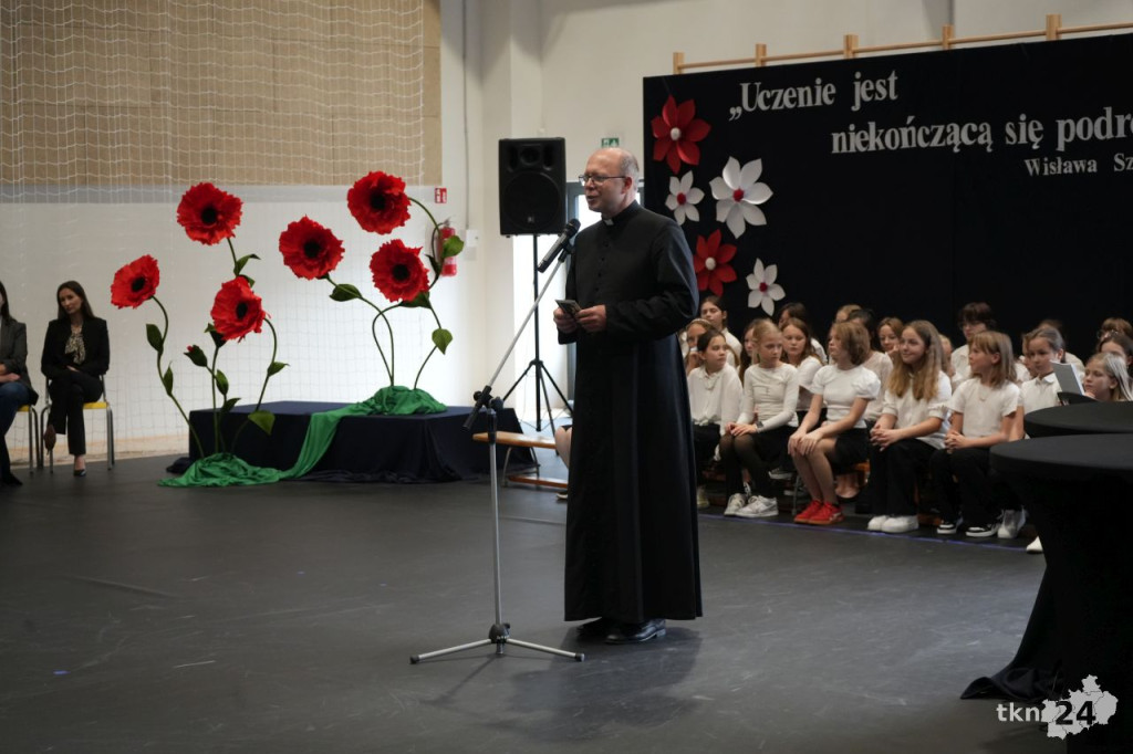 Gminne obchody Dnia Edukacji Narodowej 2025 w Końskich [wideo, zdjęcia]