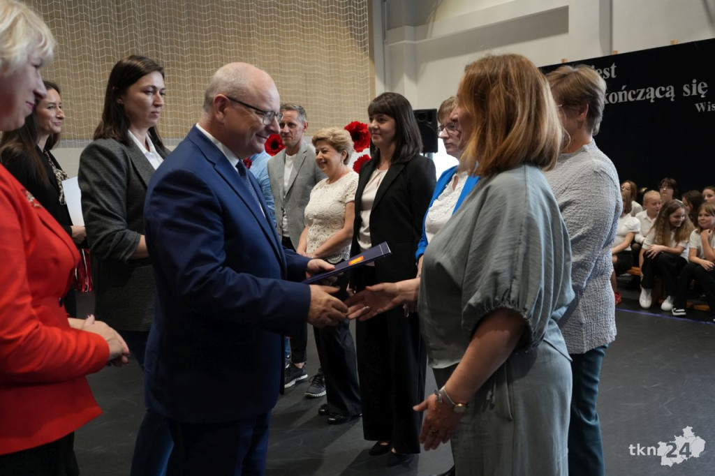 Gminne obchody Dnia Edukacji Narodowej 2025 w Końskich [wideo, zdjęcia]