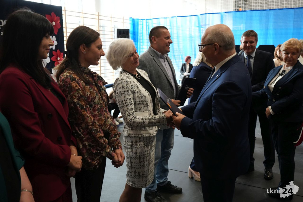Gminne obchody Dnia Edukacji Narodowej 2025 w Końskich [wideo, zdjęcia]