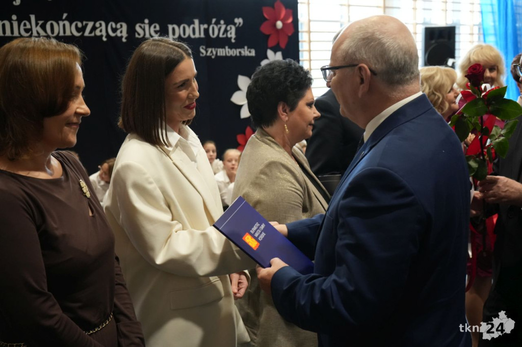 Gminne obchody Dnia Edukacji Narodowej 2025 w Końskich [wideo, zdjęcia]