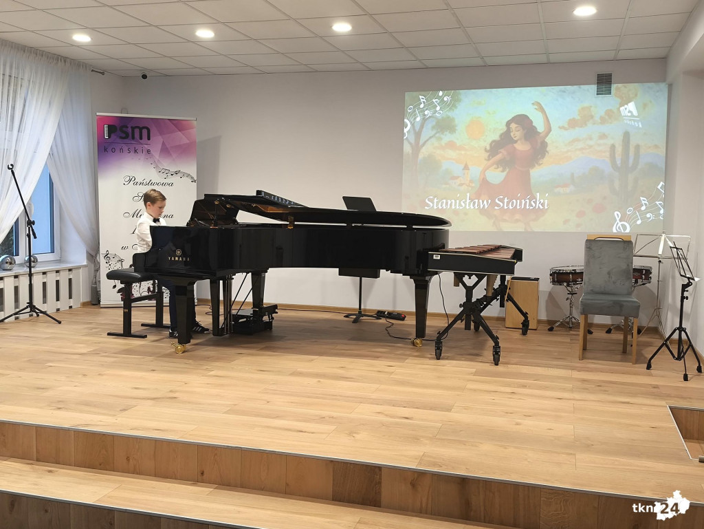 Uczniowie szkoły muzycznej koncertowali z okazji Dnia Edukacji Narodowej [wideo, zdjęcia]