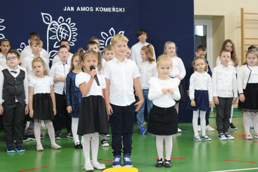 Dzień Edukacji Narodowej 2025 w gminie Smyków. Świętowały szkoły i przedszkole [zdjęcia]